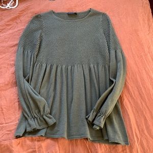 Green Sweater (NWOT)
